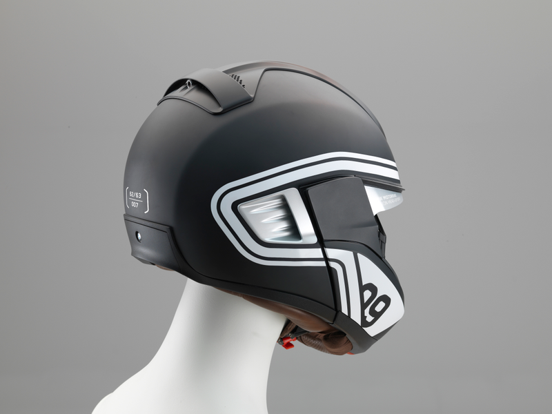 Illustration for article titled BMW Wants To Put Lasers On Motorcycles And Heads Up Displays In HelmetsÂ